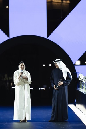 مهرجان دبي مول للموضة يختتم نسخته الافتتاحية باحتفال عالمي يكرّم أيقونات الموضة